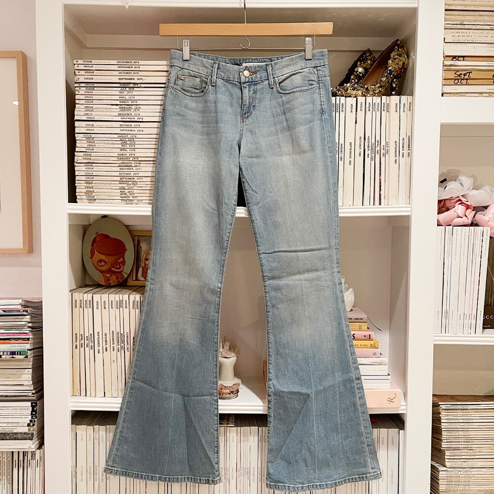 Light wash JOE'S JEANS flared bell bottoms mid low rise size 29 super long flare